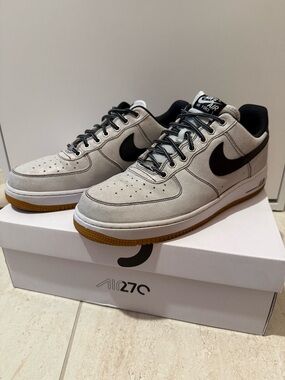 Nike Air Force 1 Low — Size 10.5